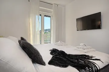 4-Bedroom Villa in Vodice with Pool & Jacuzzi