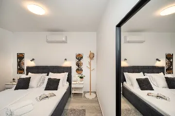 4-Bedroom Villa in Vodice with Pool & Jacuzzi