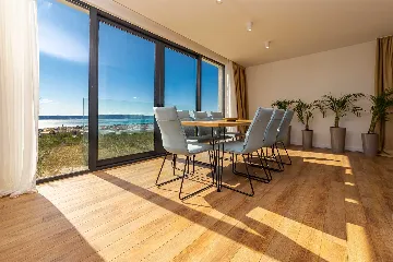 4-Bedroom Villa with Sea Views in Kaštel Lukšić