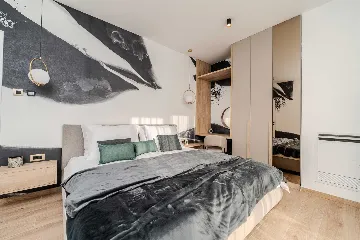 8-Bedroom Villa in Vodice for Up to 20 Guests