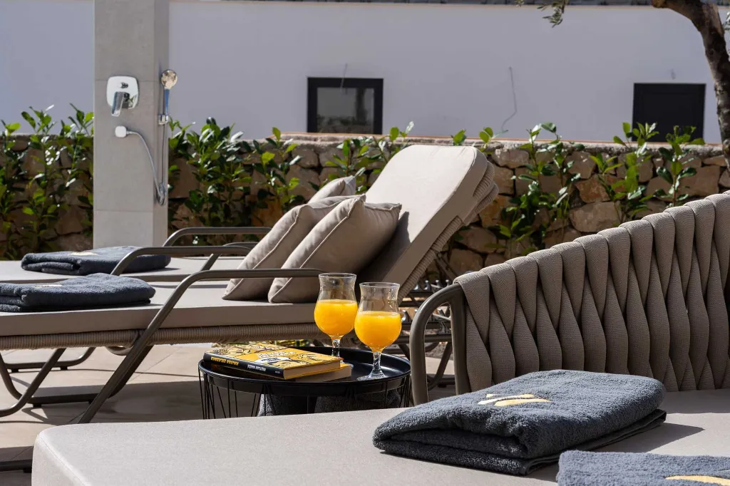 8-Bedroom Villa in Vodice for Up to 20 Guests