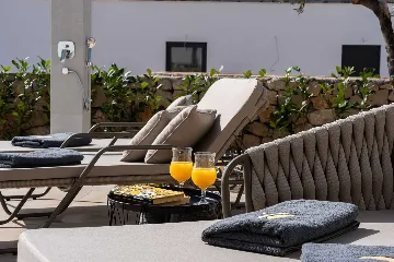 8-Bedroom Villa in Vodice for Up to 20 Guests