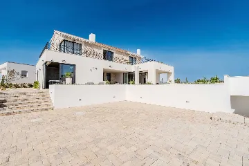 8-Bedroom Villa in Vodice for Up to 20 Guests