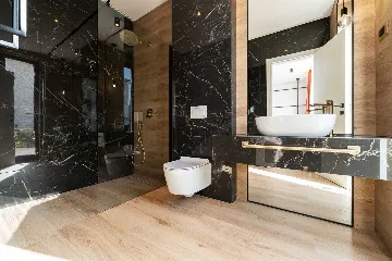 8-Bedroom Villa in Vodice for Up to 20 Guests