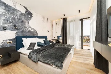 8-Bedroom Villa in Vodice for Up to 20 Guests