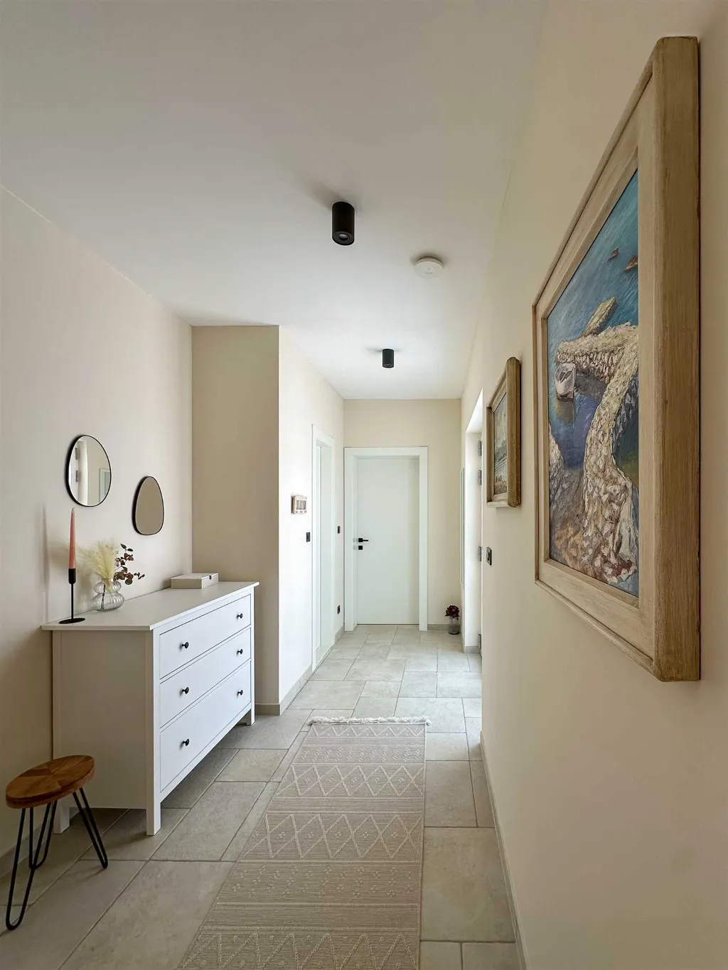 4-Bedroom Villa with Sea Views in Splitska