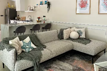 4-Bedroom Villa with Sea Views in Splitska