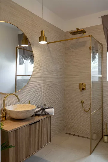 Rogoznica 4-Bedroom Villa with Heated Pool & Sea View