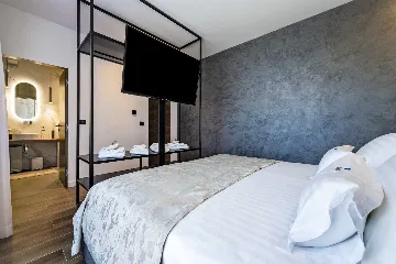 5-Bedroom Villa in Korčula for up to 10 Guests