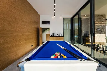 5-Bedroom Villa in Korčula for up to 10 Guests