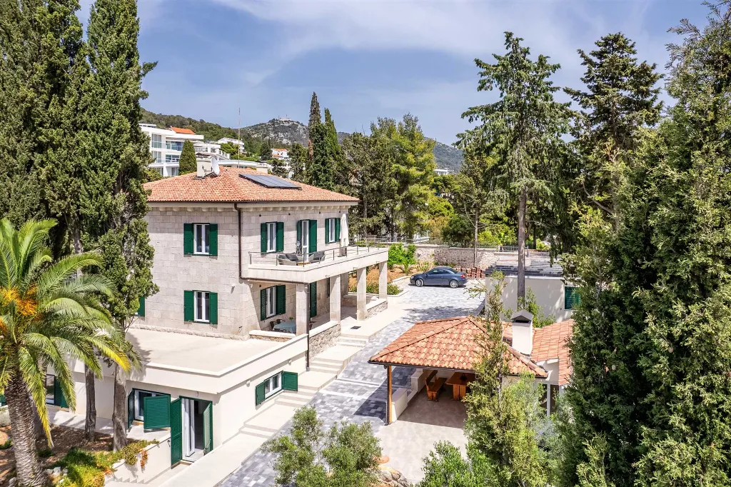 Hvar Villa with Private Pool and Sea Views