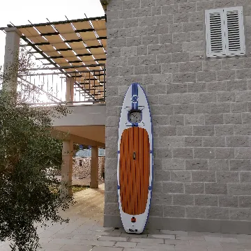 Sumartin 4-Bedroom Villa for 8 Guests