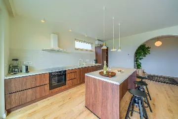 4-Bedroom Villa with Heated Pool in Cavtat