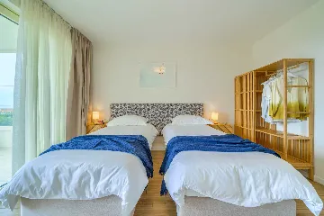 4-Bedroom Villa with Heated Pool in Cavtat