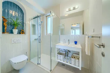 4-Bedroom Villa with Heated Pool in Cavtat