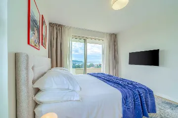 4-Bedroom Villa with Heated Pool in Cavtat