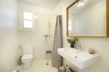 3-Bedroom Villa with Private Pool in Ljubljeva