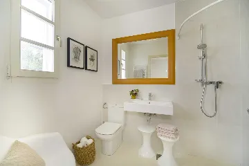 3-Bedroom Villa with Private Pool in Ljubljeva