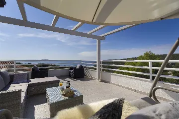 3-Bedroom Villa with Private Pool in Ljubljeva