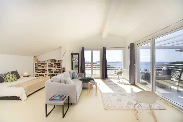 3-Bedroom Villa with Private Pool in Ljubljeva