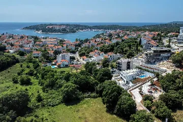 Pula 4-Bedroom Villa with Heated Private Pool