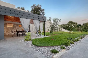 Pula 4-Bedroom Villa with Heated Private Pool