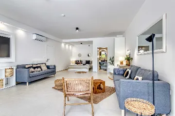 Pula 4-Bedroom Villa with Heated Private Pool