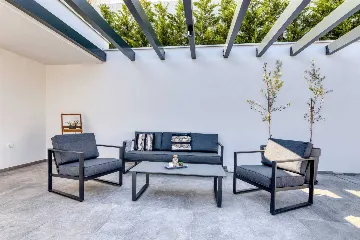 Pula 4-Bedroom Villa with Heated Private Pool