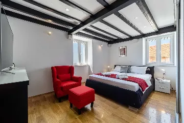 Historic Villa in Nerežišća on Brac for Up to 10