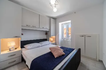 Historic Villa in Nerežišća on Brac for Up to 10