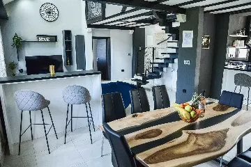 Historic Villa in Nerežišća on Brac for Up to 10