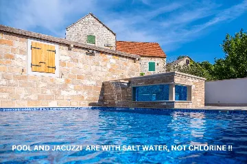 Historic Villa in Nerežišća on Brac for Up to 10