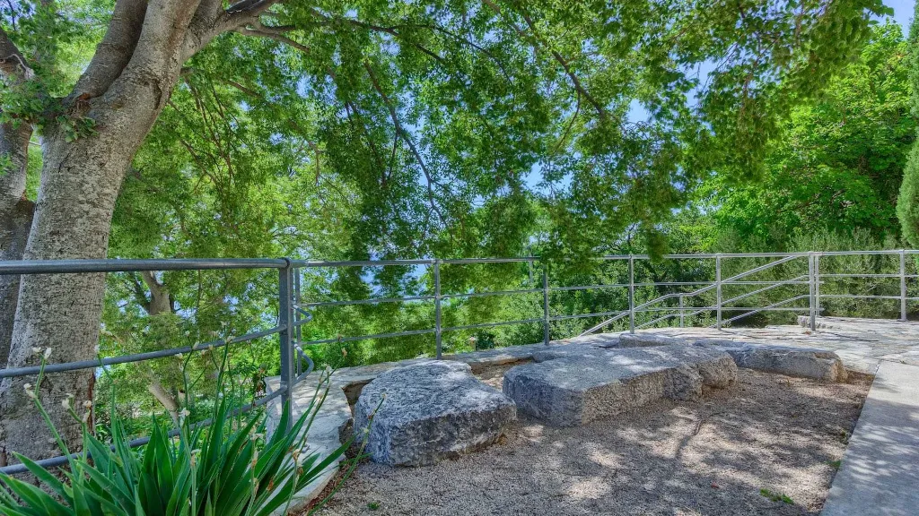 Omis Villa with Private Pool and Sea Views