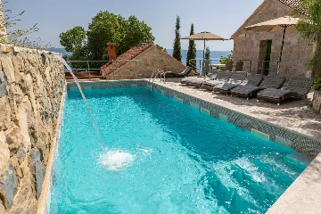 Omis Villa with Private Pool and Sea Views