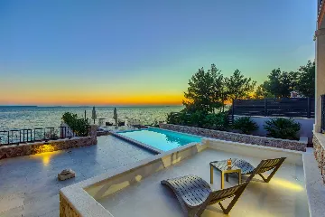 Villa in Ivan Dolac for Up to 7 Guests