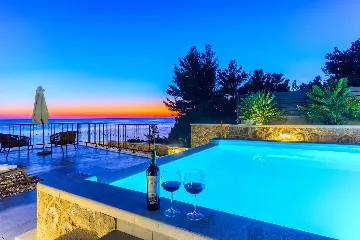 Villa in Ivan Dolac for Up to 7 Guests