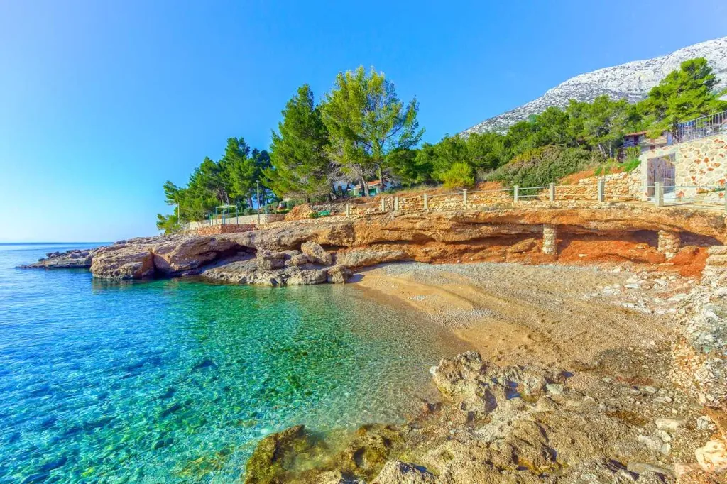 Villa in Ivan Dolac for Up to 7 Guests