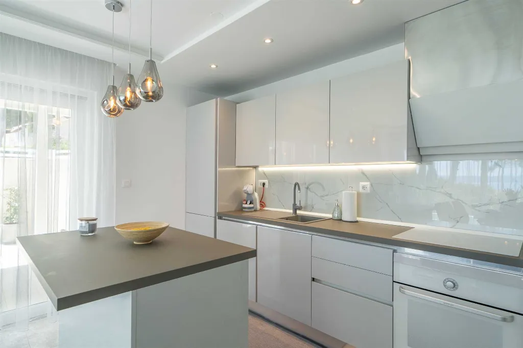 3-Bedroom Semi-Detached Villa in Sumartin