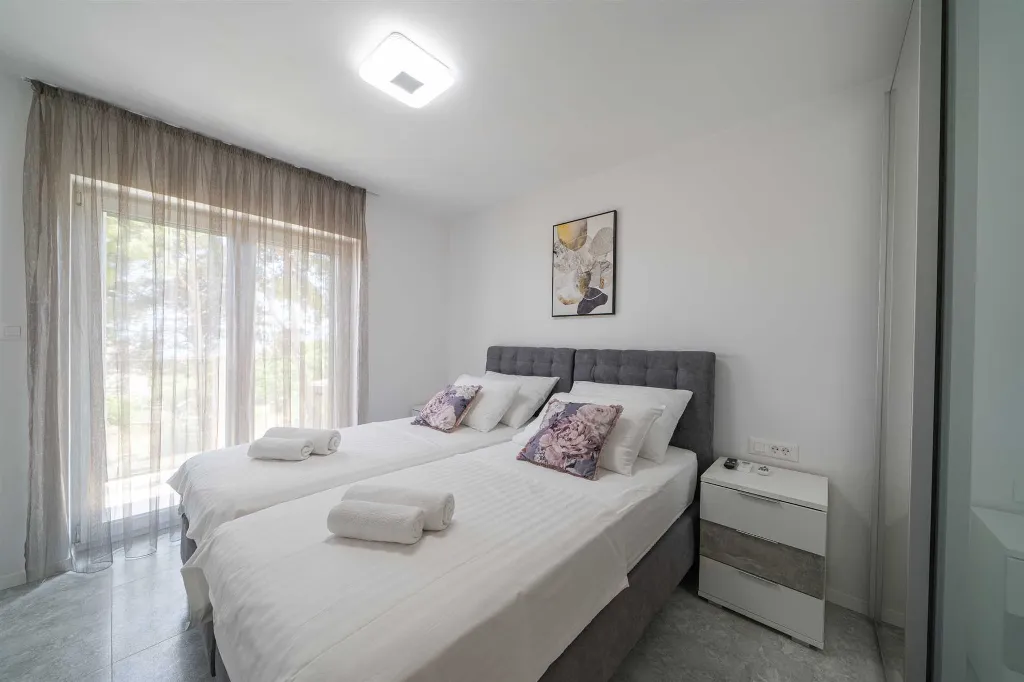 3-Bedroom Semi-Detached Villa in Sumartin