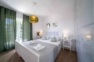 Mediterranean Villa with Sea Views in Sumartin