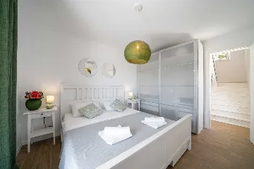 Mediterranean Villa with Sea Views in Sumartin