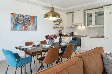 Mediterranean Villa with Sea Views in Sumartin