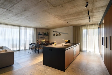 Sea-View 5-Bedroom Villa in Zaton for 10