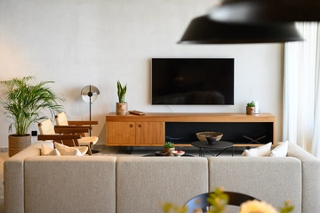 Sea-View 5-Bedroom Villa in Zaton for 10