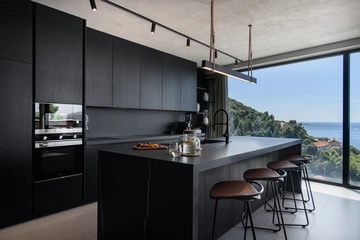 Spacious 4-Bedroom Villa in Zaton