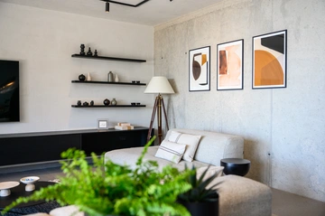 Spacious 4-Bedroom Villa in Zaton