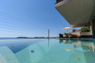 Spacious 4-Bedroom Villa in Zaton