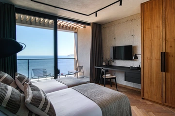 Spacious 4-Bedroom Villa in Zaton