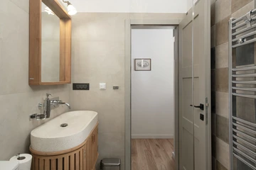 4-Bedroom Villa in Rudani for 8 Guests