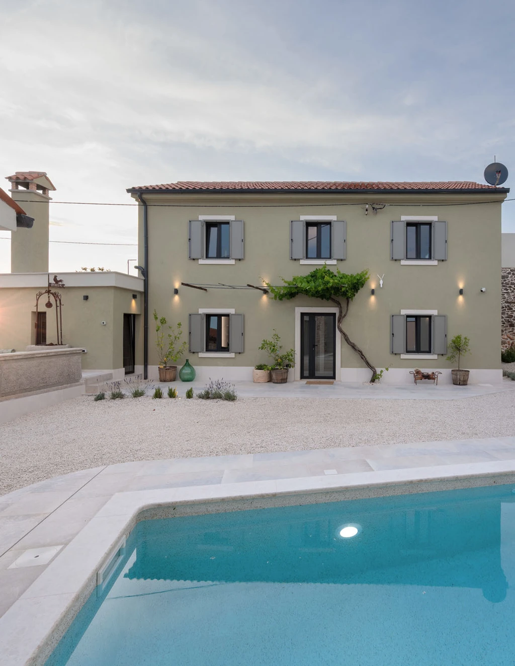 4-Bedroom Villa in Rudani for 8 Guests